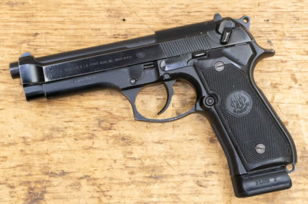 Beretta 96 40 S&W Trade-in Pistol with 15-Round Magazine